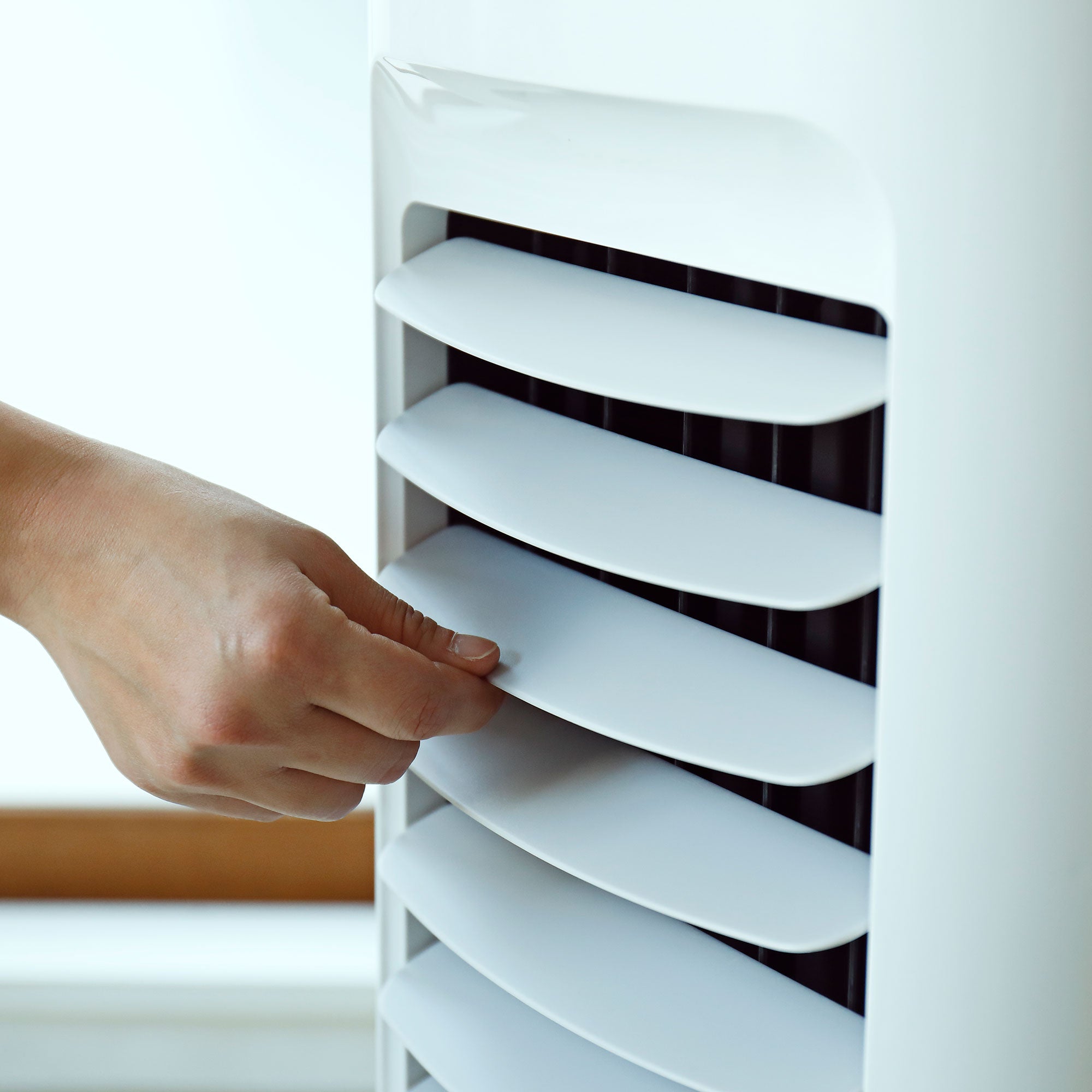 加湿つき温冷風扇 シロカのなごみ SH-C252